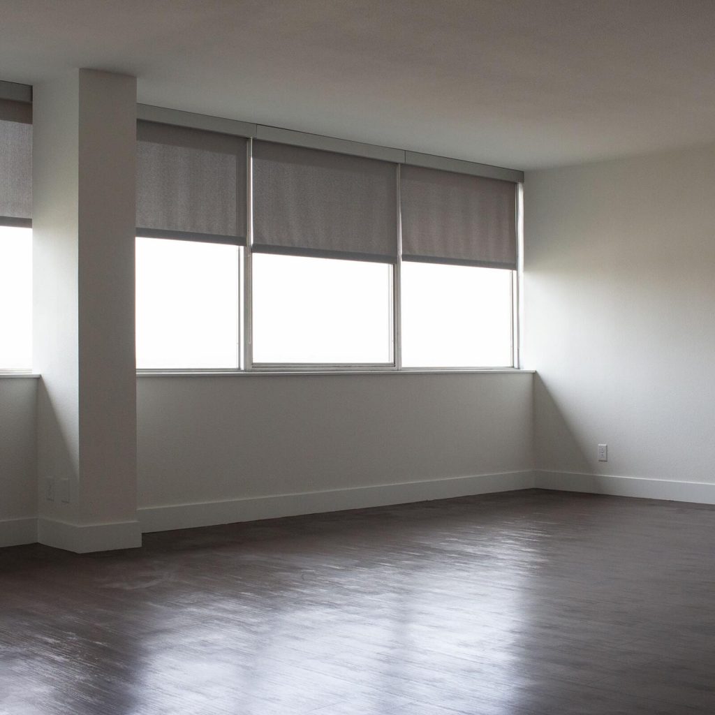 D2 LIVING ROOM/DINING ROOM